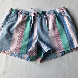 Vineyard Vines Shorts Size L